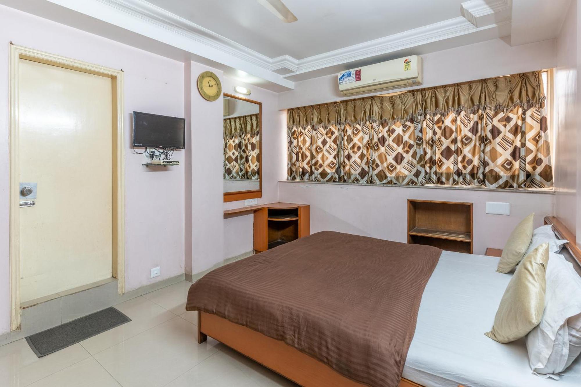 Hotel Sanmati Amhedabad Dış mekan fotoğraf